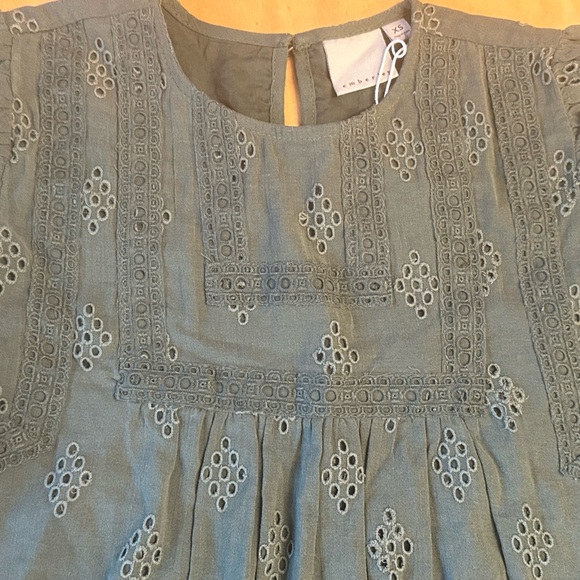 Emberley Macall Eyelet Blouse with Lace Trim, Size XS. - Picture 4 of 9